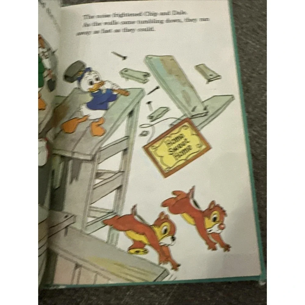 Chip and Dale's New Home (Disney's Wonderful World of Reading)